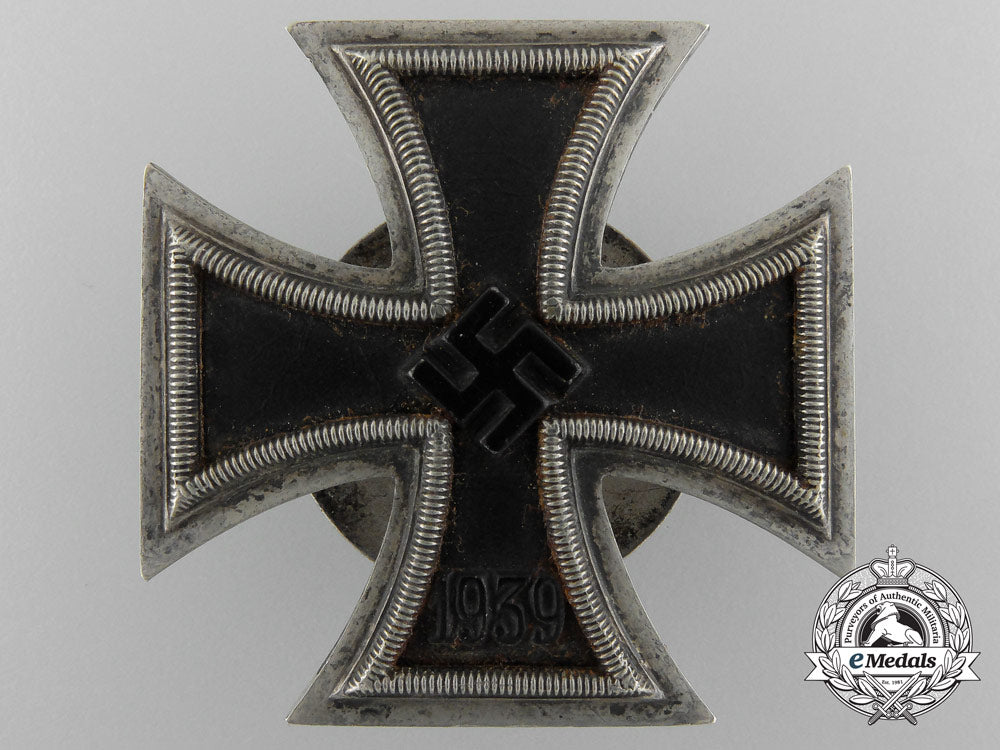 a1939_first_class_iron_cross_with_case_by_friedrich_orth,_wien_c_4355