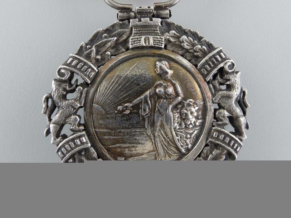 a_spanish_military_merit_medal_with_case_c_508