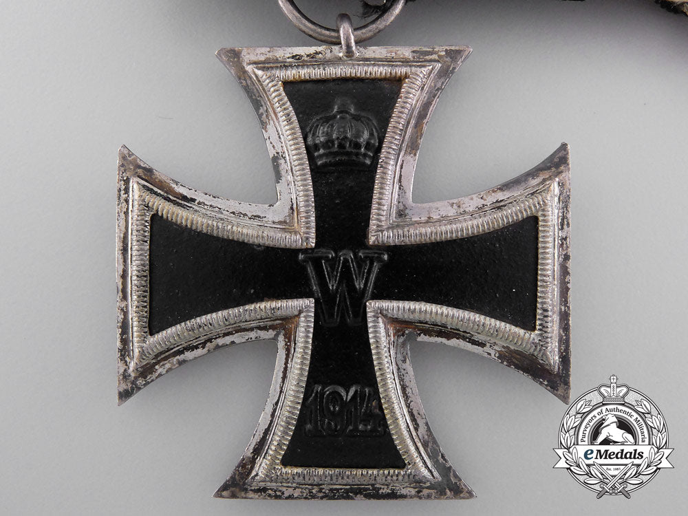 an_first_war_iron_cross&_hanseaten_medal_pair_c_5129