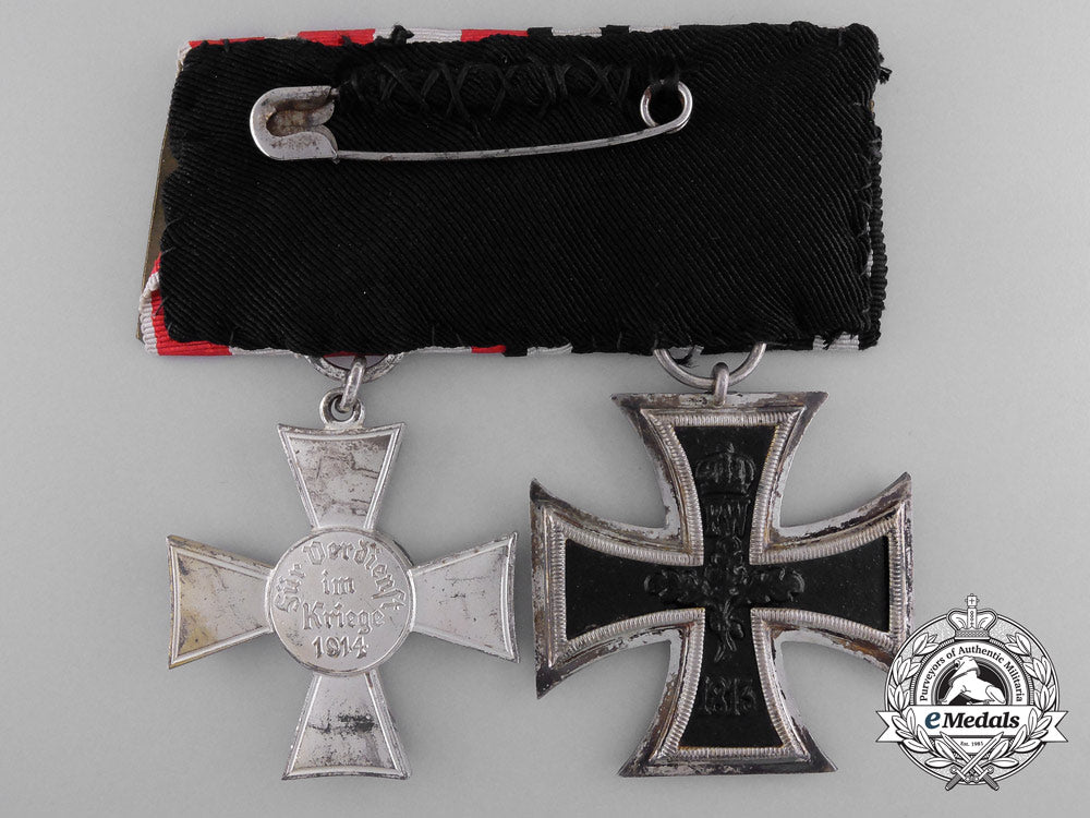 an_first_war_iron_cross&_hanseaten_medal_pair_c_5133
