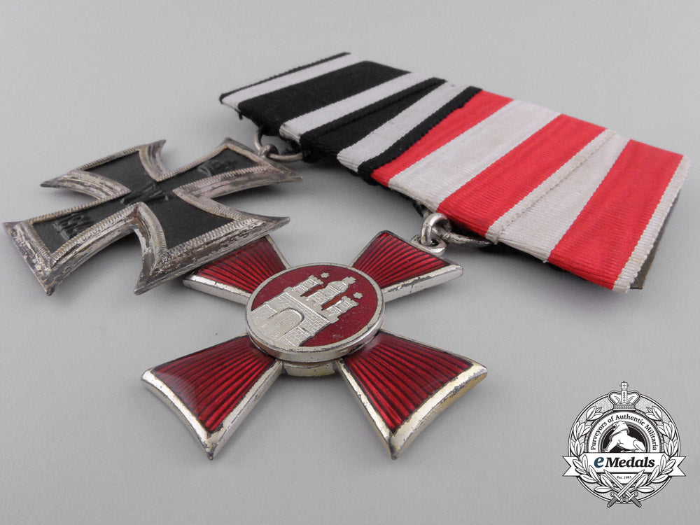 an_first_war_iron_cross&_hanseaten_medal_pair_c_5134