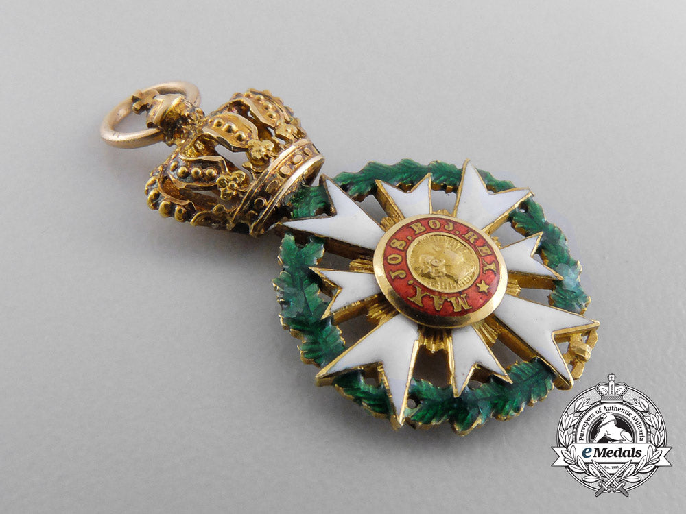 a_miniature_merit_order_of_bavarian_crown_in_gold_c.1880_c_5150