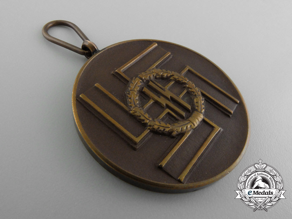 an_ss_eight_years’_faithful_service_award_with_box_by_deschler_c_5531