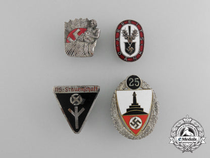 a_lot_of_four_german_second_war_badges_c_6008