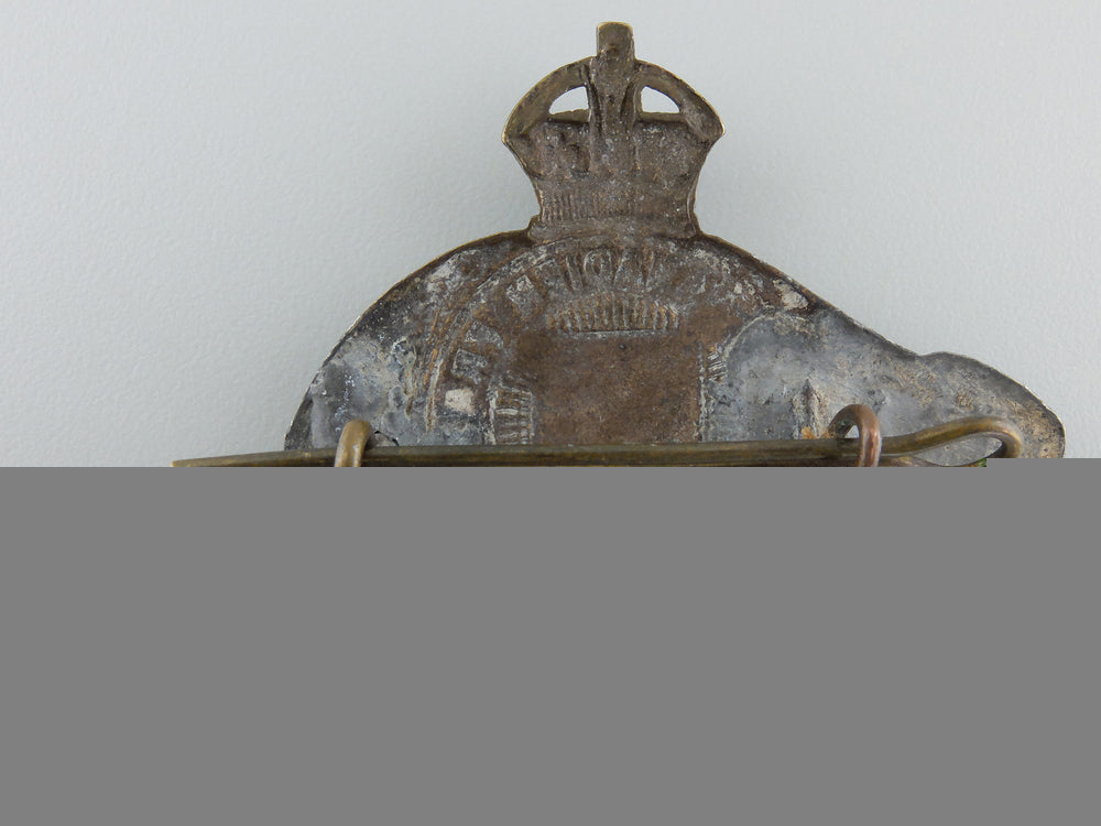 a_first_war_royal22_e_régiment_officer's_cap_badge_c_626