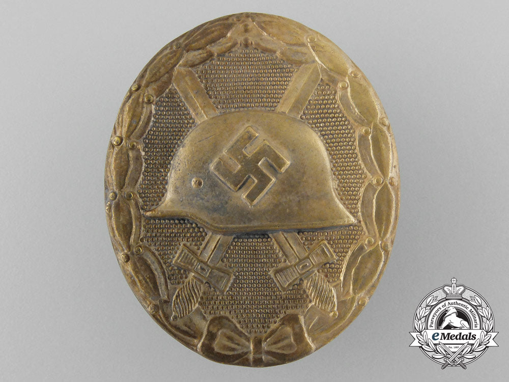 an_early_gold_grade_wound_badge;_marked30_c_7561