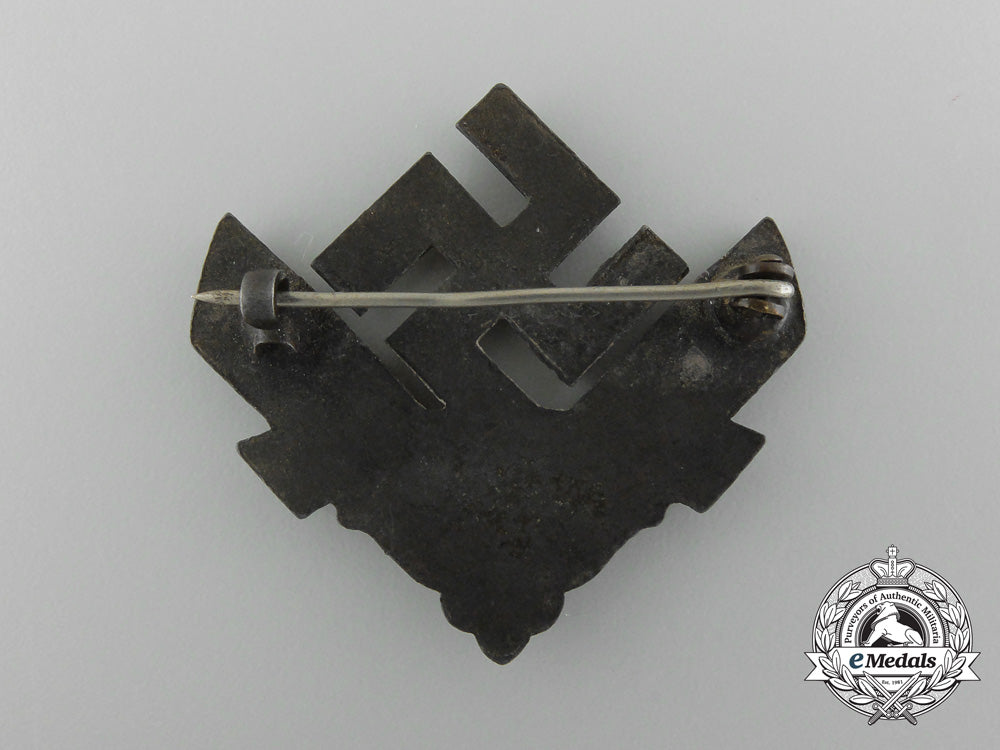 an_radwj_labour_service_of_the_reich_for_the_female_youth_cap_badge_c_7850