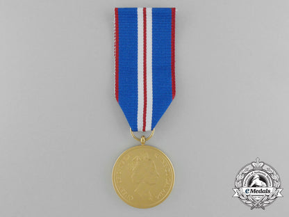 a_canadian_queen_elizabeth_ii_golden_jubilee_medal2002_with_box_c_8079
