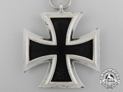 a_mint_and_uncirculated_iron_cross_second_class1939_c_8167_1