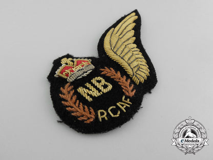 a_royal_canadian_air_force(_rcaf)_navigator_bomb_aimer(_nb)_wing1944_c_8232