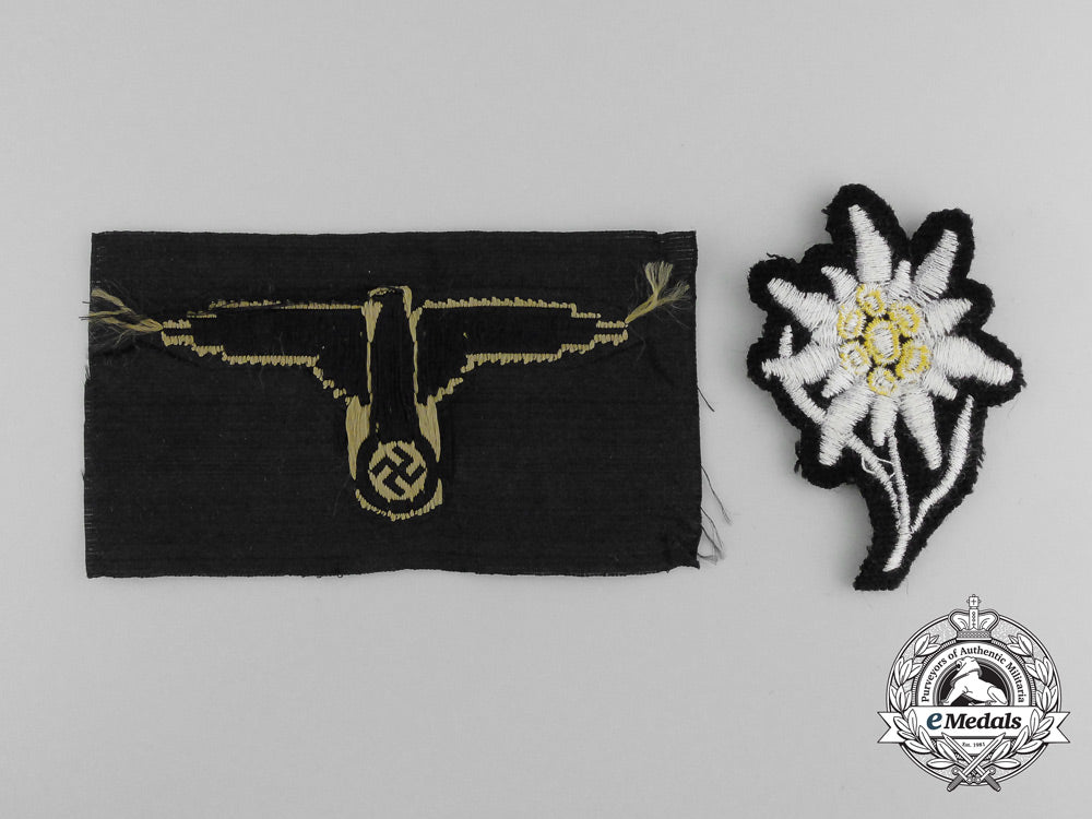 two_second_war_german_ss_cloth_insignia_c_8341