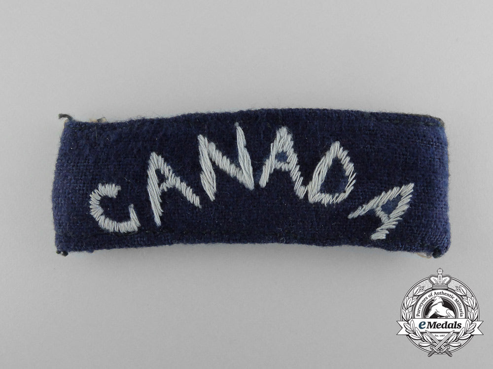 a_rare_egyptian_theatre-_made_royal_canadian_air_force(_rcaf)_slip-_on_shoulder_title_c_8344