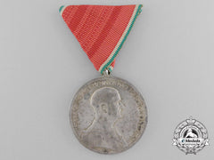 A Large Second War Hungarian Silver Bravery Medal