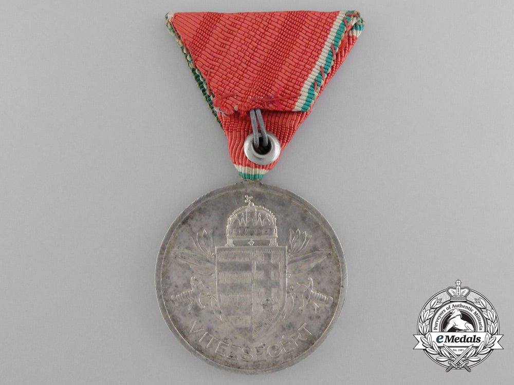 a_large_second_war_hungarian_silver_bravery_medal_c_8823