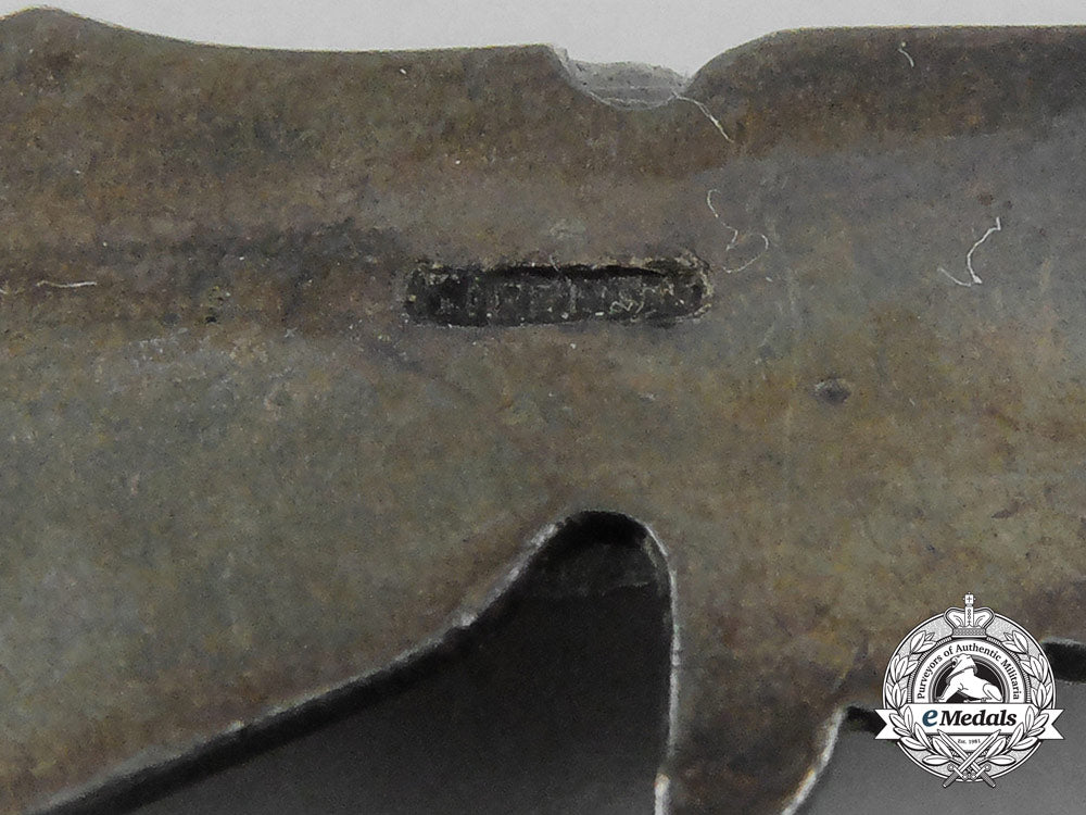 a_first_war_american_army_aviator_pilot_badge_by_charles_may_robbins_c_9335