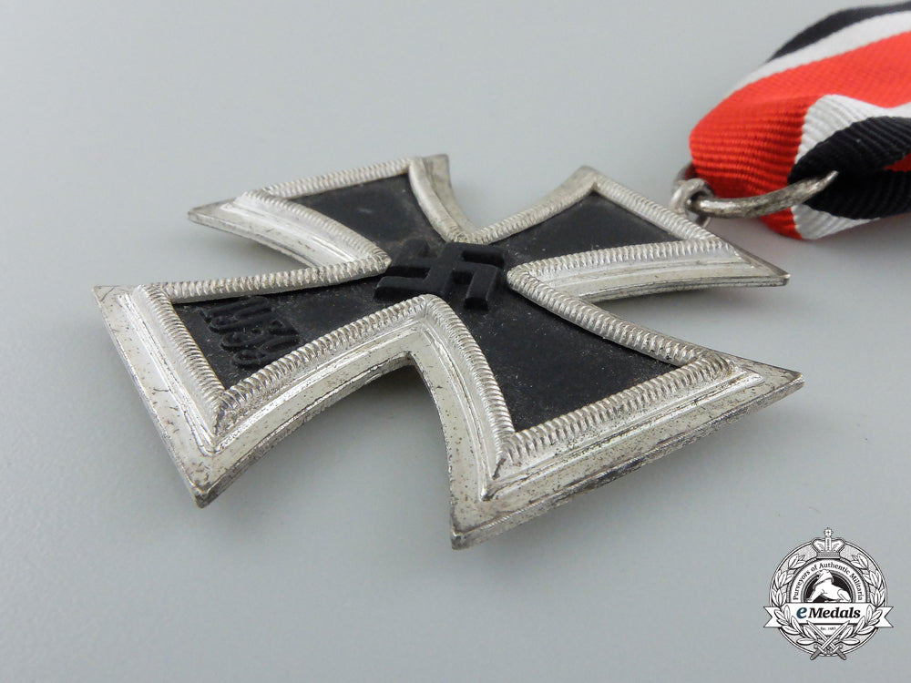 a_mint_iron_cross_second_class1939_by_wilhelm_deumer_c_937