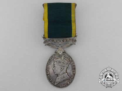 an_efficiency_medal_with_canada_scroll_to_the_royal_canadian_artillery_c_9384