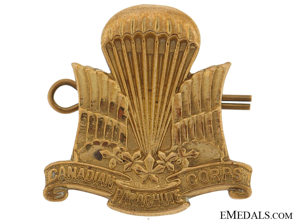 wwii_canadian_parachute_corps_cap_badge_cb724