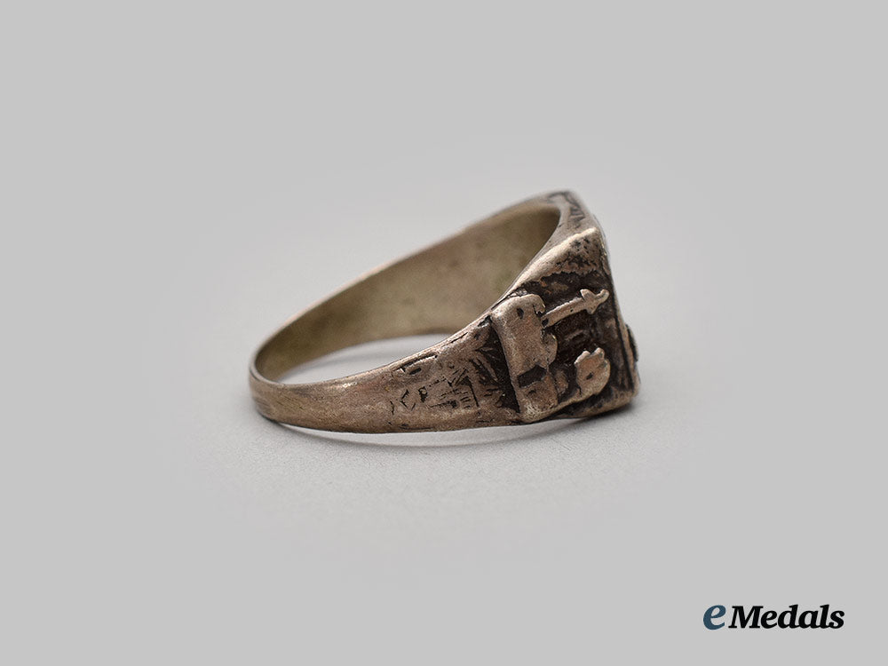 germany,_wehrmacht._an_afrikakorps_commemorative_ring_in_silver_cbb_7738_1