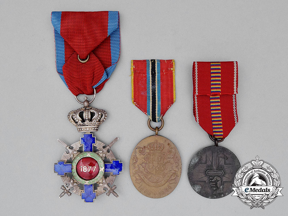 three_romanian_medals_and_awards_cc_0119_1_1_1