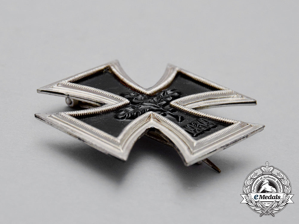 an_iron_cross1939_first_class;1957_version_cc_0879