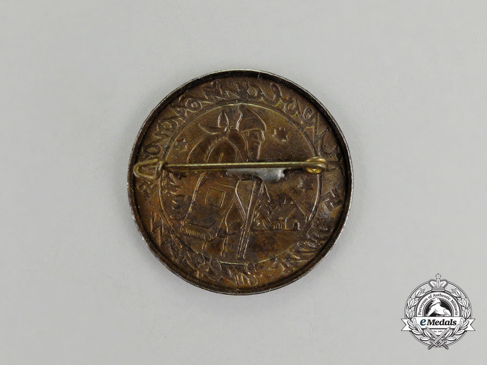 a_third_reich_period_german_saint_nicholas_day_whw_donation_badge_cc_2031