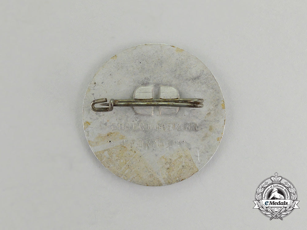 a1936_national_day_of_labour_badge_by_robert_metzger_cc_2033