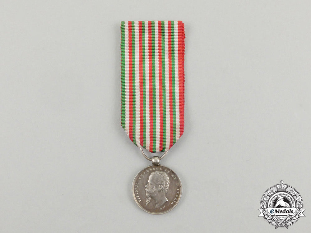 italy,_kingdom._an1859_independence_medal_with_miniature_cc_3294_1_1