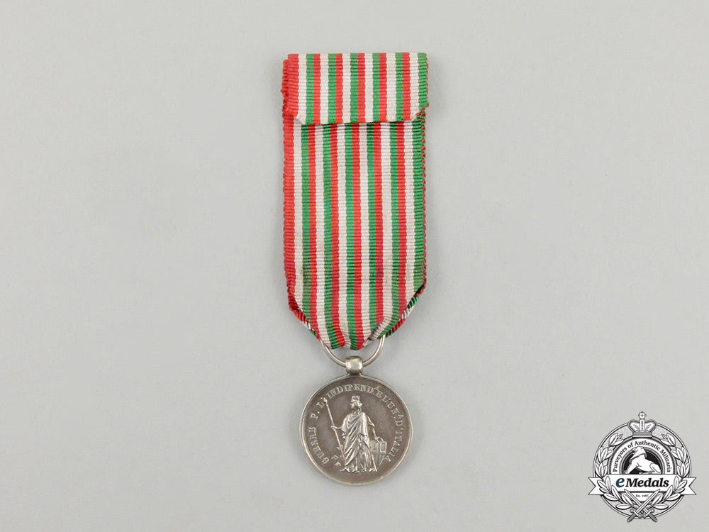 italy,_kingdom._an1859_independence_medal_with_miniature_cc_3295_1_1