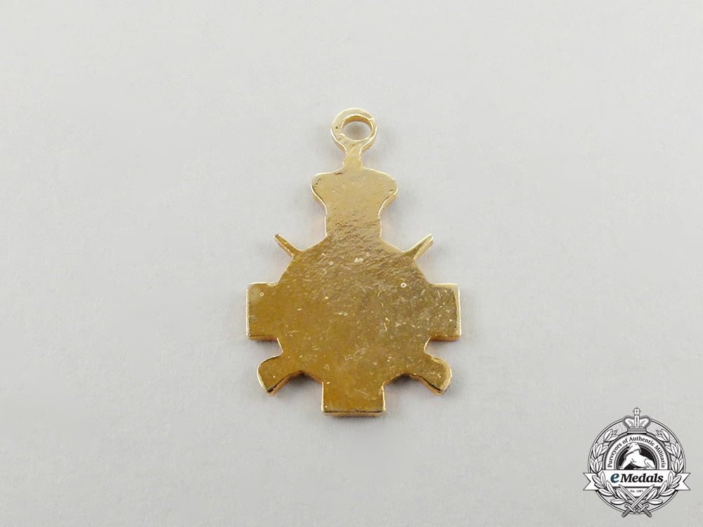 a_wwii_period_miniature_serbian_war_cross_in_gold_cc_3298