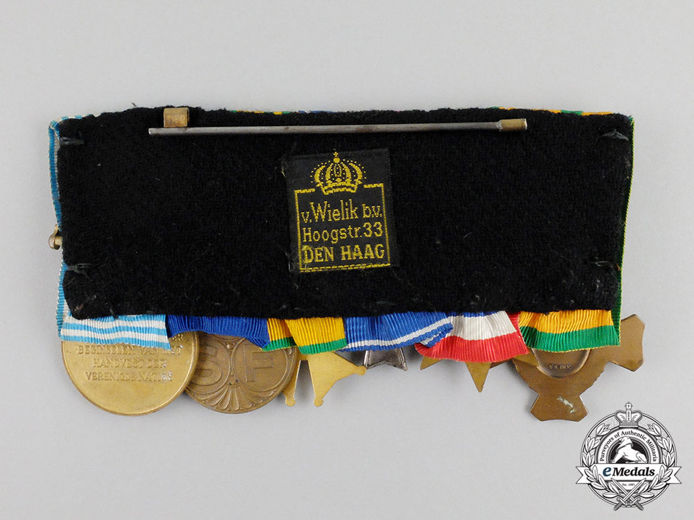netherlands,_kingdom._a_second_war,_indonesian_conflict_and_korean_war_medal_bar_cc_3475_1_1_1_1_1