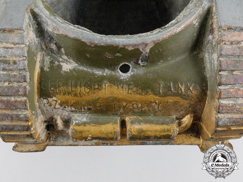 a_second_war_panzer_light_medium_tank_pz._kw.3_type"_c"_identification_model_cc_3616