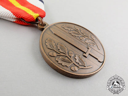 a_norwegian_medal_for_defence_service_abroad_on_a_balkans_service_ribbon_cc_4614_1_1_1