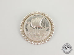 A Large German Patriotic "Wiking" Badge, In Silver