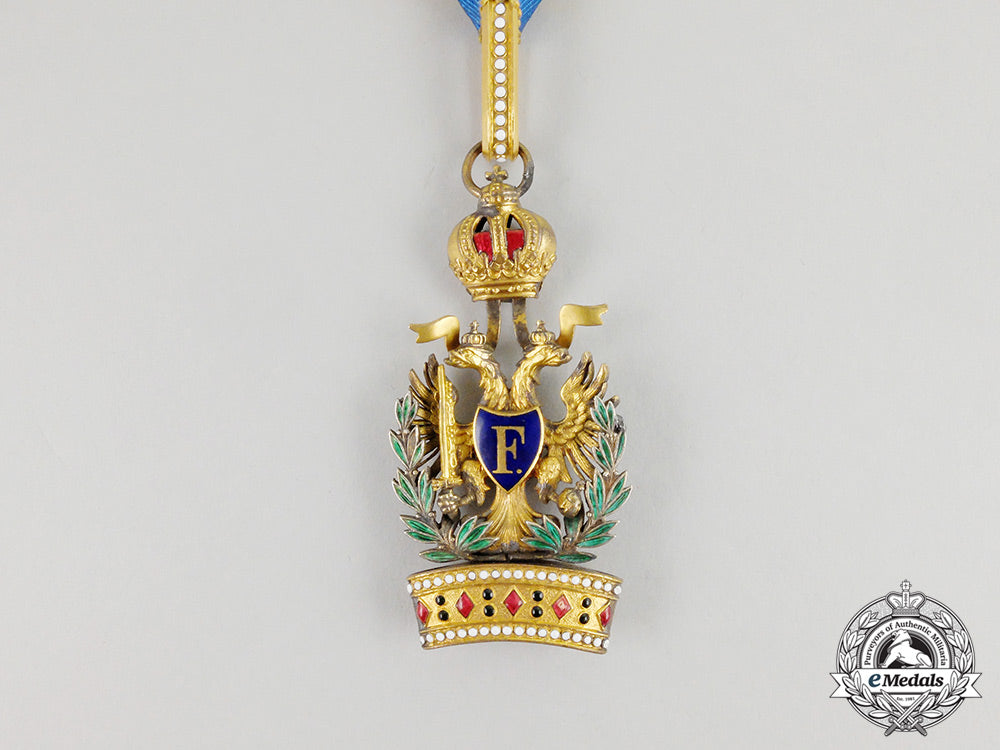 austria,_empire._an_order_of_the_iron_crown,_iii_class_with_war_decoration,_c.1917_cc_6526_2