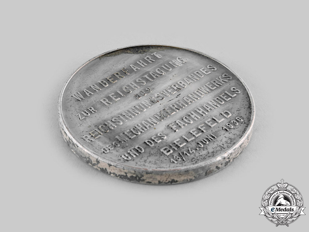 germany,_third_reich._a_table_medal_for_a_convention_of_the_association_of_tradesmen_and_specialized_trade,_c.1936_ci19_0008_1