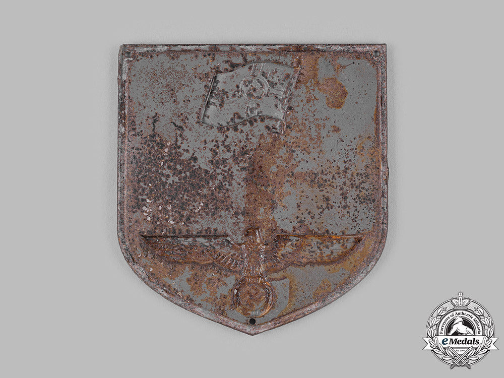 germany,_wehrmacht._a1937_sports_competition200_meter_swimming1_prize_plaque_ci19_0089