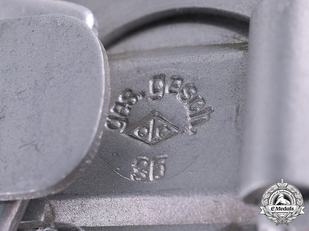 germany,_ordnungspolizei._an_officer’s_belt_buckle_by_overhoff&_cie_ci19_0092