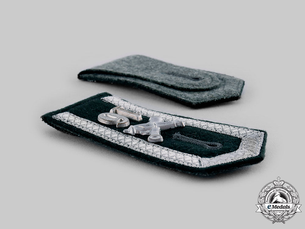 germany,_third_reich._a_pair_of_ordnance_unteroffizier_shoulder_boards_ci19_0140_1