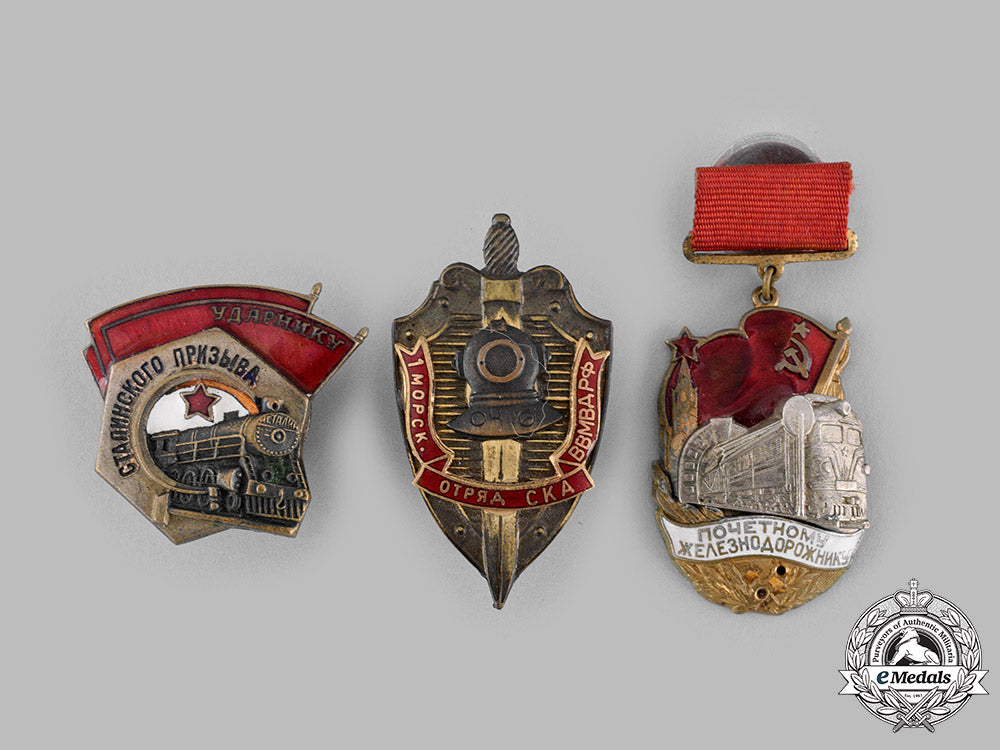 russia,_soviet_union._a_lot_of_four_medals_and_awards_ci19_0213_1_1