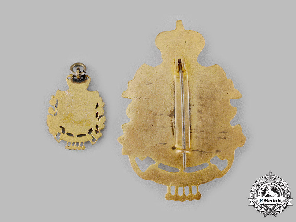 bulgaria,_kingdom._a_red_cross_badge,_ii_version,_fullsize_and_miniature_ci19_0310