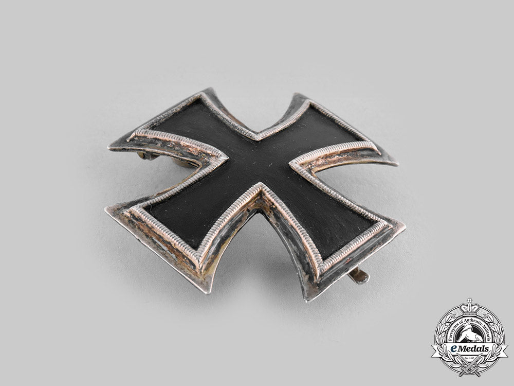 prussia,_kingdom._an_iron_cross1813,_i_class,_museum_specimen_ci19_0422