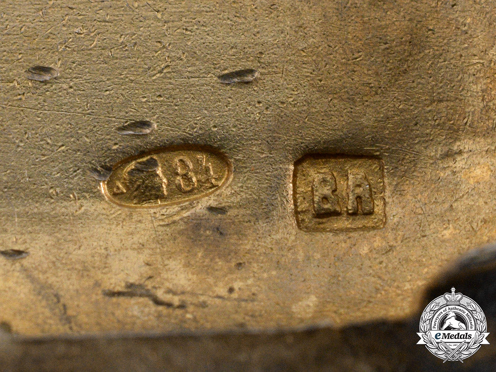 russia,_imperial._a_fine_silver_cigarette_case_featuring_tsar_alexander_cypher_in_gold_with_diamonds&_rubies_ci19_0433