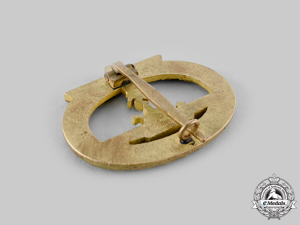 germany,_kriegsmarine._a_u-_boat_war_badge,_by_schwerin_ci19_0812_1
