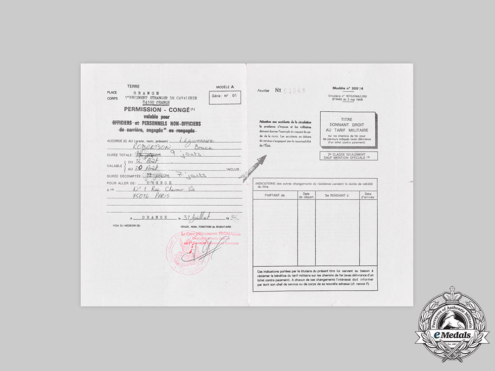 united_kingdom._a_french_foreign_legion_group,_to_british_légionnaire_bruce_robertson_ci19_1140_2_1