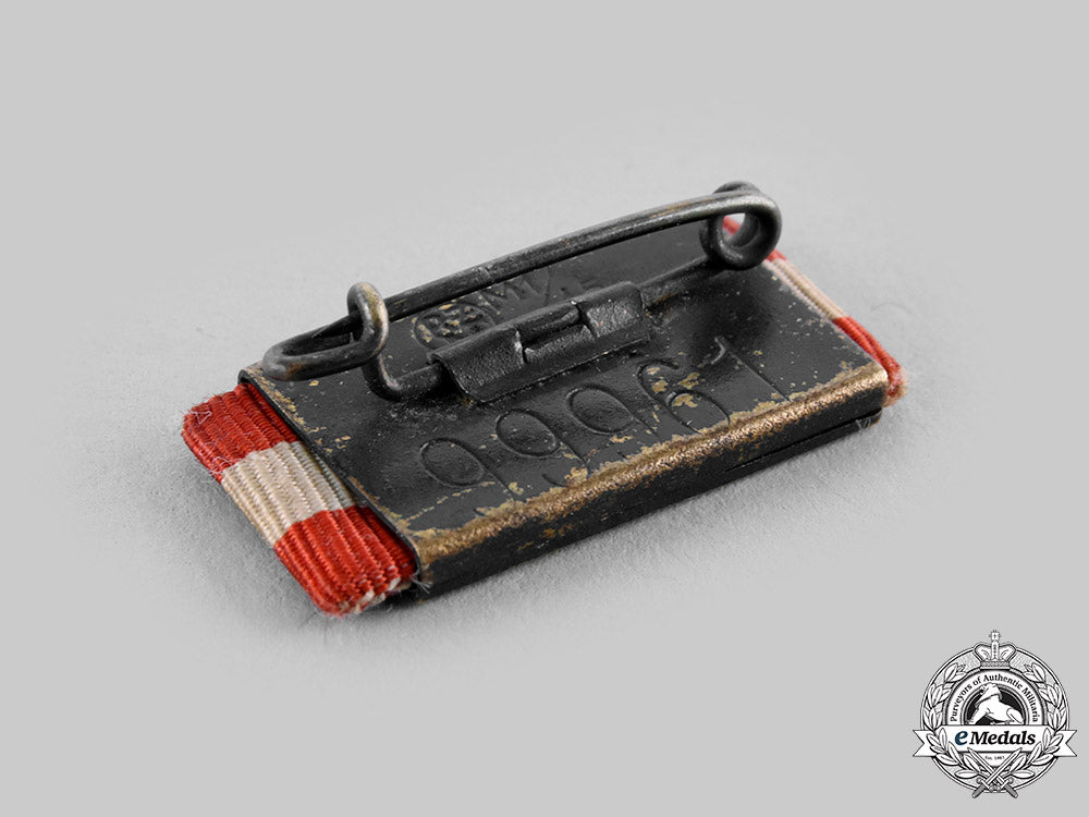 germany,_bdm._a_league_of_german_girls(_bdm)_proficiency_clasp_by_friedrich_linden_ci19_1164_1