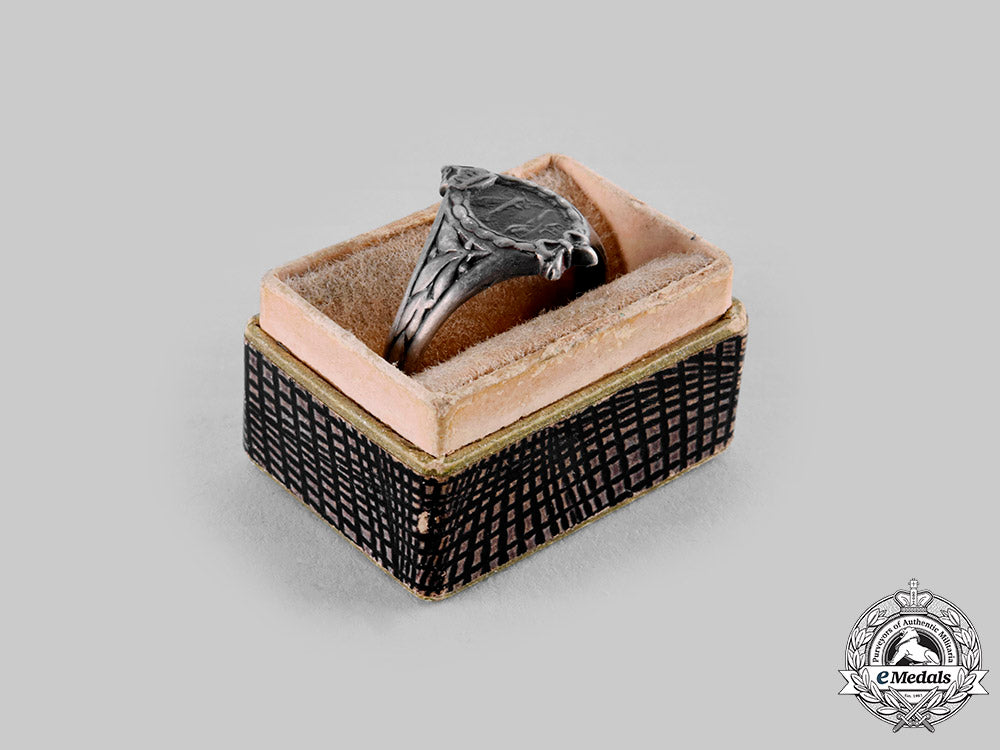 germany,_imperial._a_prussian_pilot_badge_ring,_c.1917_ci19_1247_1