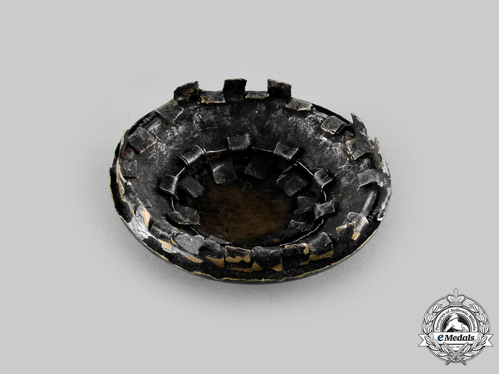 prussia_state._a_guard_regiment_pickelhaube_helmet_plate_centre_ci19_1295_1