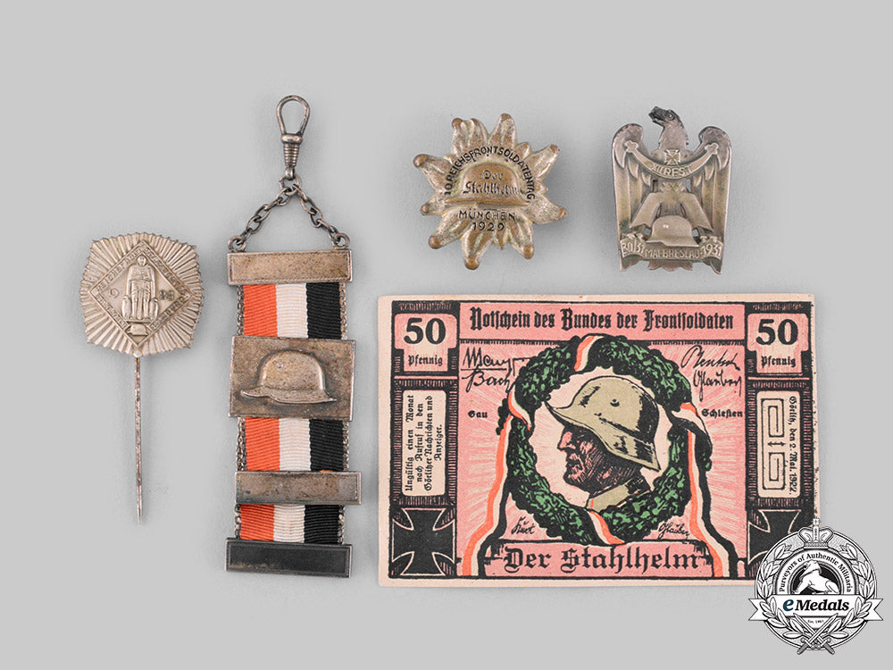 germany,_der_stahlhelm._a_lot_of_stahlhelm_currency_and_insignia_ci19_1807