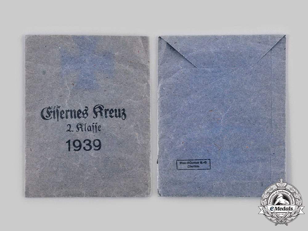 germany,_heer._a1939_iron_cross_ii_class_with_award_document,_by_klein_and_quenzer_ci19_2139_1_2